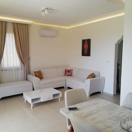 Genc Apart موجلا المظهر الخارجي الصورة